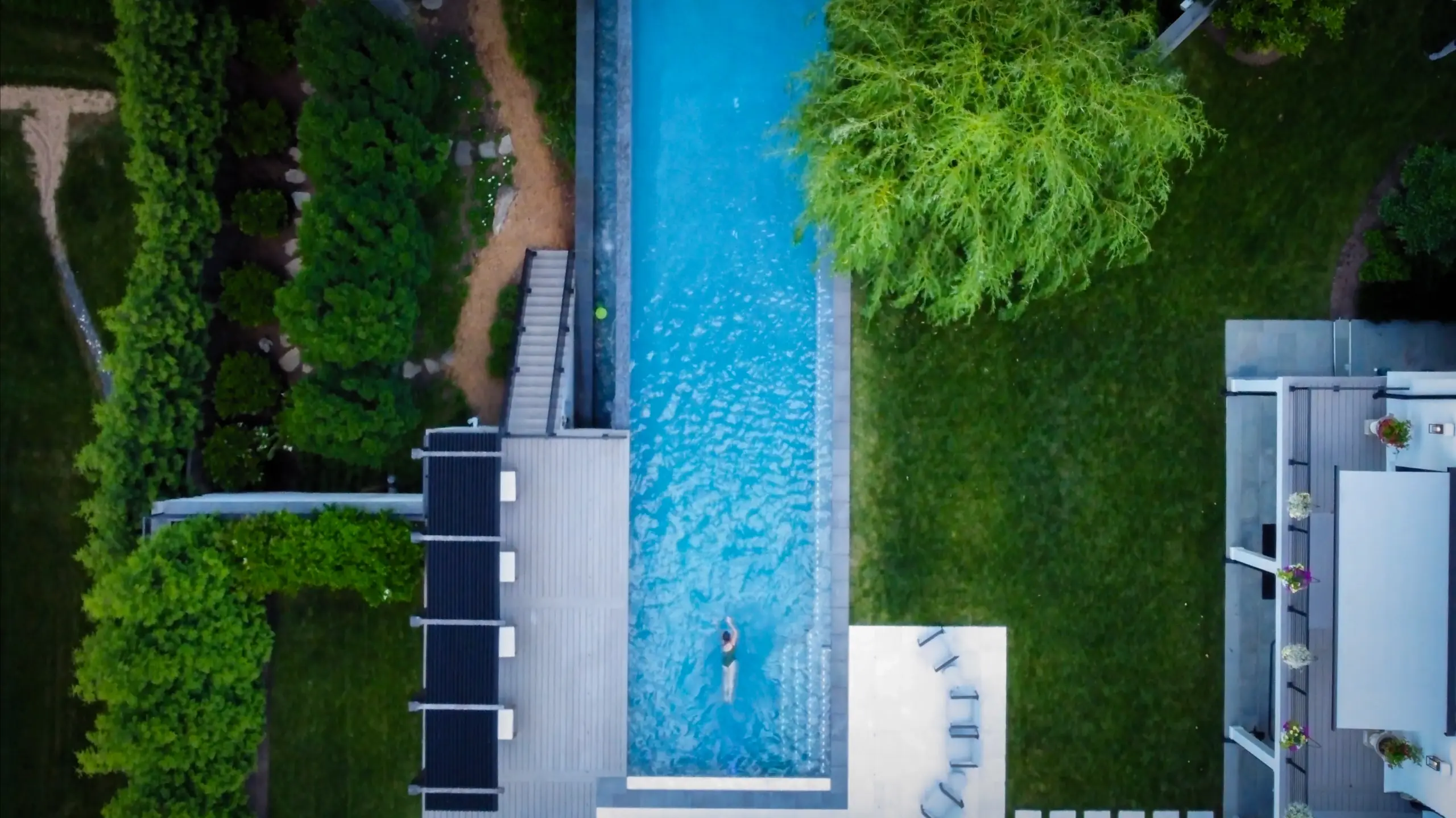 Custom Pool by pristine